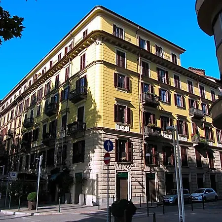 Couette-café Al Porta Susa Turin