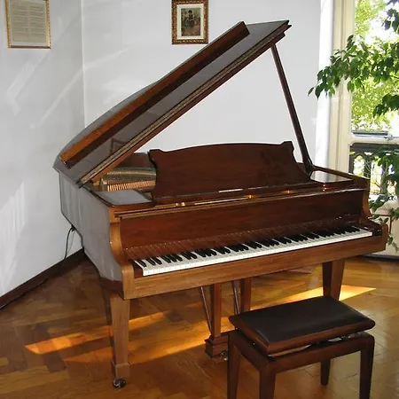 Al Porta Susa Bed & Breakfast 3*