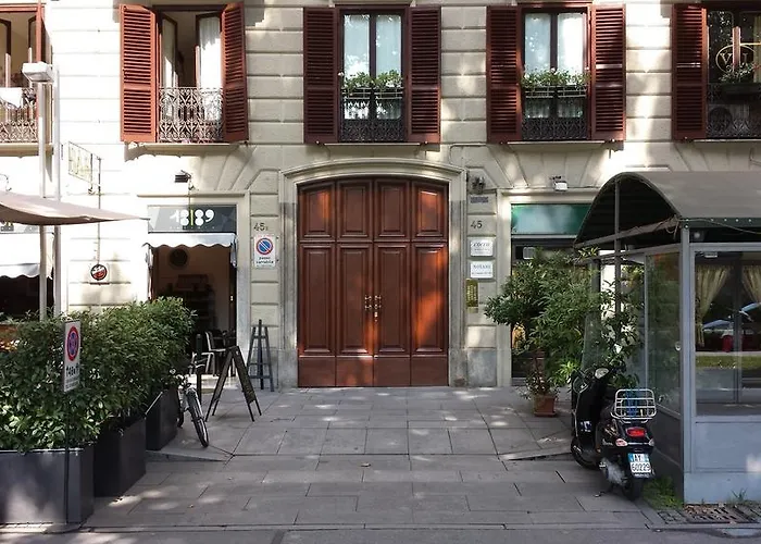Bed and Breakfast Al Porta Susa 4*